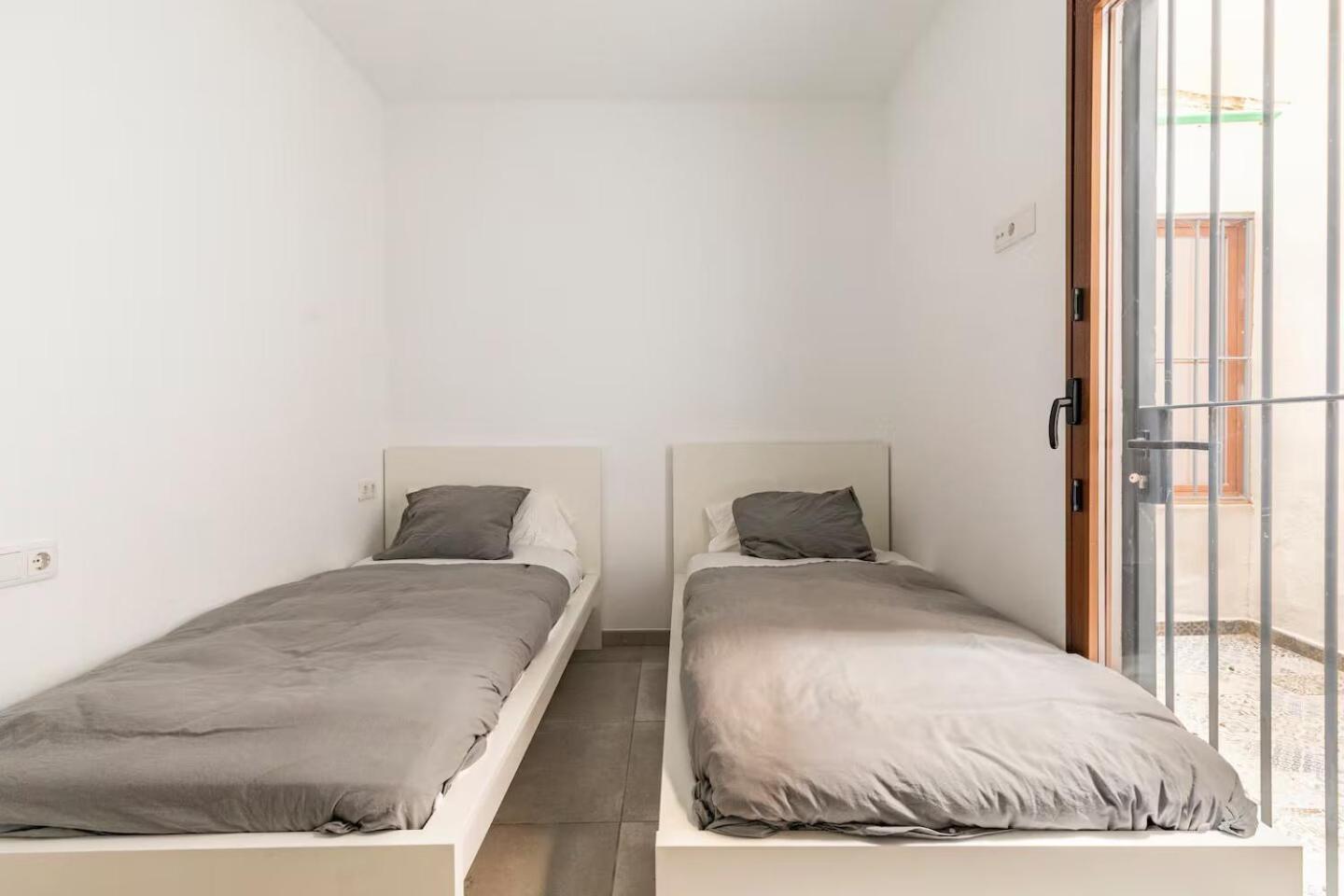 Vivienda Junto A Ruzafa - 12 Pax Y Mas Apartment Валенсия Екстериор снимка