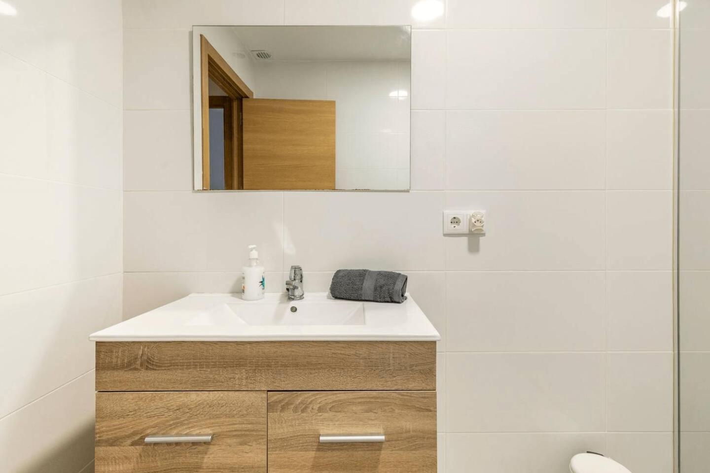 Vivienda Junto A Ruzafa - 12 Pax Y Mas Apartment Валенсия Екстериор снимка